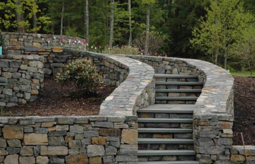 Pflasterarbeiten: Stil und Langlebigkeit für Ihren Garten